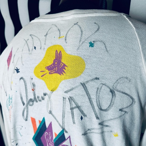 Vintage 80s Oingo Boingo Sweatshirt Signed by Band Members: DANNY ELFMAN, etc - Picture 4 of 12